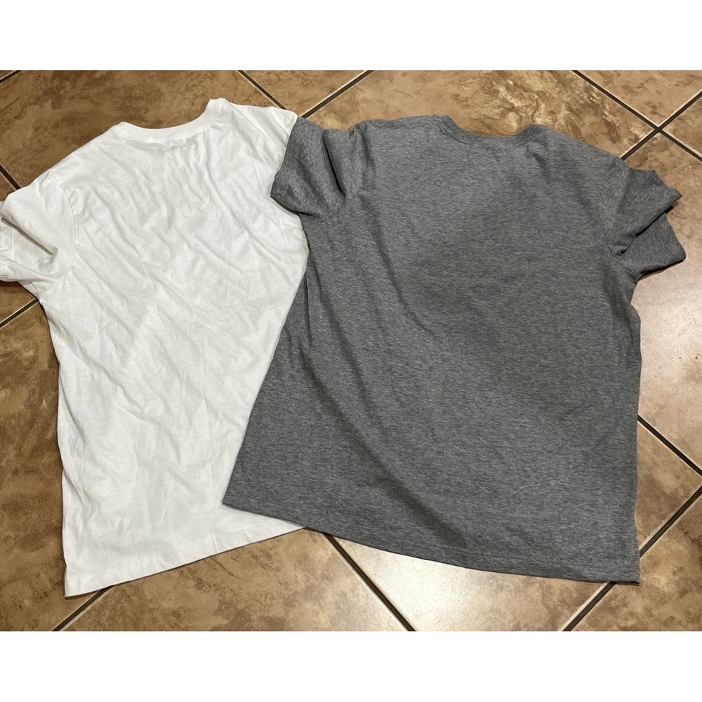 2 - Nike Mens Training T-shirts Gray & White Just Do It & Swoosh Logo Sz Large - Picture 2 of 12